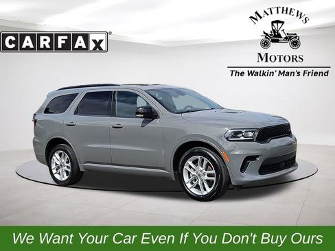 Used 2024 Dodge Durango GT image 1