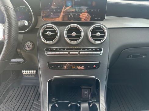 Used 2020 Mercedes-Benz GLC 300 4MATIC Coupe image 14