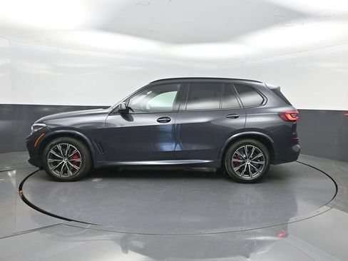 Used 2021 BMW X5 xDrive40i w/ M Sport Package AWD/4WD image 2