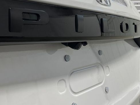 New 2025 Honda Pilot Black Edition image 7