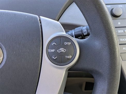 Used 2015 Toyota Prius Four image 25