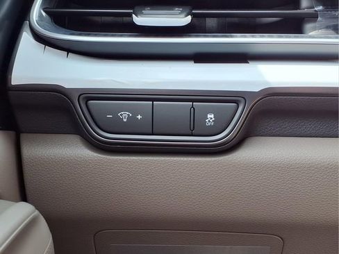 New 2026 Kia Carnival LX FWD image 12