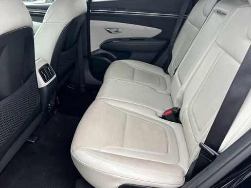 Certified 2024 Hyundai Tucson Limited AWD/4WD image 15