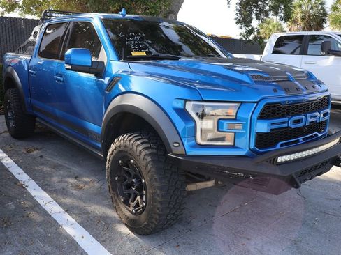 Used 2019 Ford F150 Raptor w/ Equipment Group 802A Luxury AWD/4WD image 6