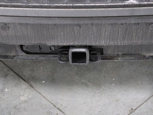 Used 2025 Ford Explorer ST-Line w/ ST-Line Street Pack image 13