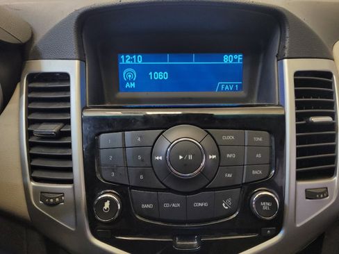 Used 2016 Chevrolet Cruze LS FWD image 25