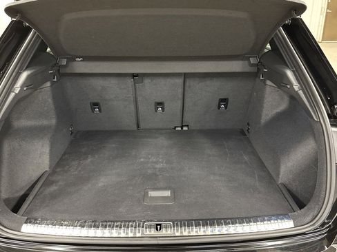 Used 2022 Audi Q3 2.0T Premium image 23