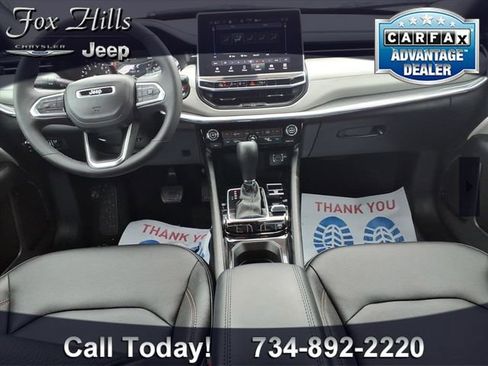 Used 2024 Jeep Compass Limited image 13
