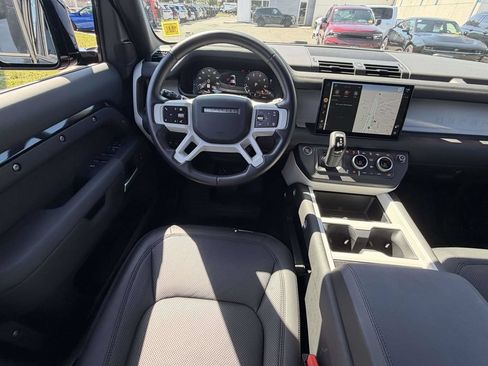 Used 2025 Land Rover Defender 110 S AWD/4WD image 22
