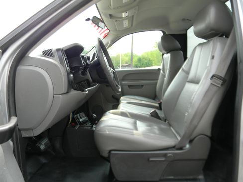 Used 2013 Chevrolet Silverado 1500 W/T image 5