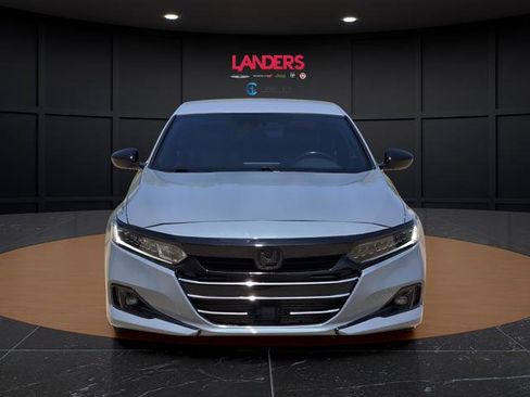 Used 2022 Honda Accord Sport image 6
