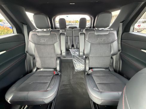 New 2026 Ford Explorer ST w/ Sun And Sound Package AWD/4WD image 30