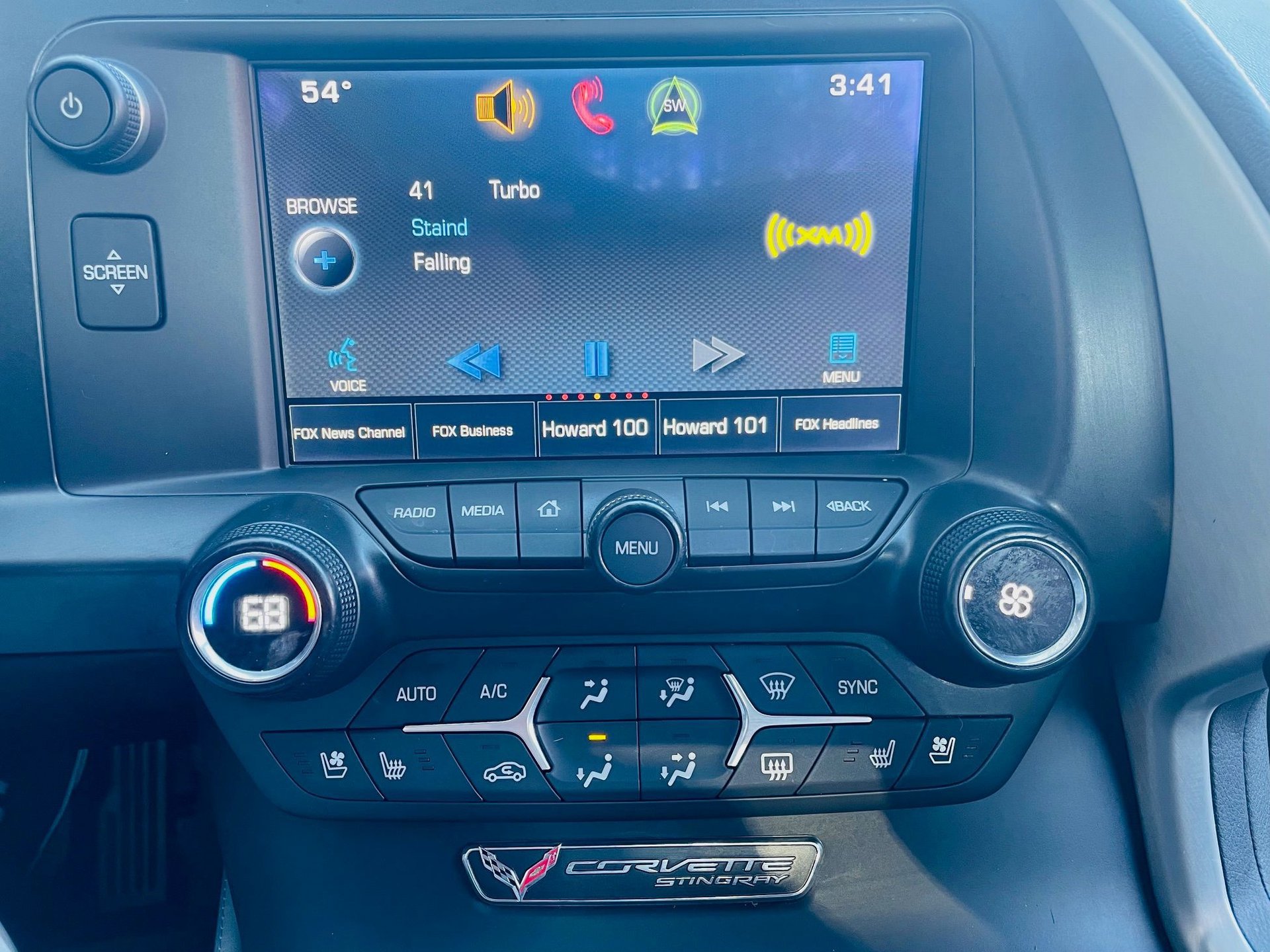 Used 2015 Chevrolet Corvette Stingray Convertible w/ 2LT Preferred Equipment Group RWD image 47