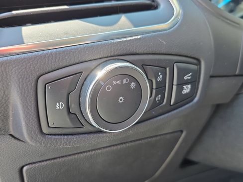 Used 2024 Ford Edge Titanium AWD/4WD image 19