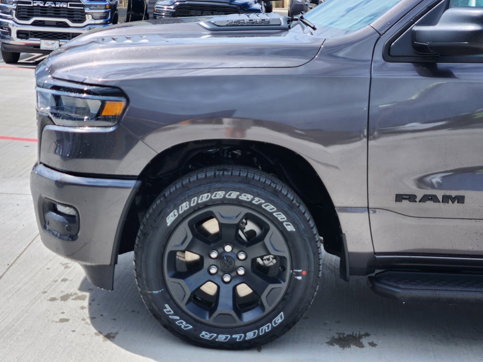 New 2026 RAM 1500 Express AWD/4WD image 10