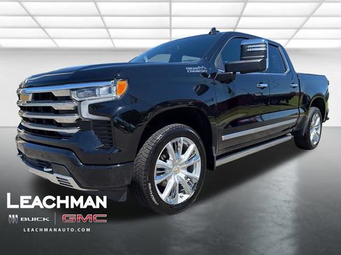 Certified 2026 Chevrolet Silverado 1500 High Country w/ High Country Premium Package AWD/4WD image 8