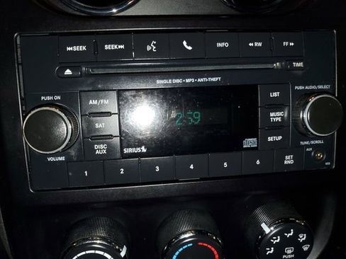 Used 2014 Jeep Patriot High Altitude image 21