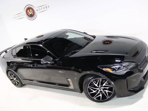 Used 2023 Kia Stinger GT-Line w/ Sun & Sound Package image 7
