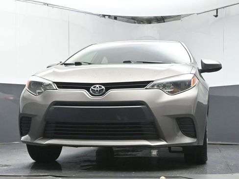 Used 2016 Toyota Corolla L image 30