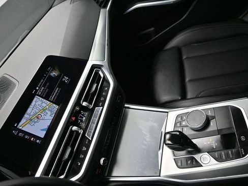 Used 2022 BMW 330i xDrive Sedan image 24