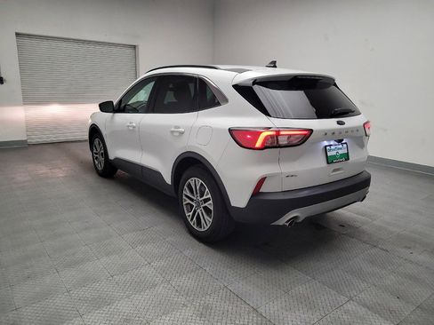 Used 2022 Ford Escape SEL image 5