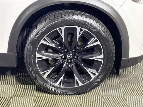 Used 2024 MAZDA CX-90 Plug-In Hybrid w/ Premium Plus AWD/4WD image 24