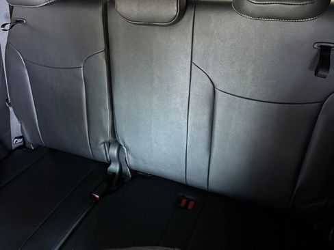 Used 2026 Toyota Sienna XLE Woodland Edition AWD/4WD image 20