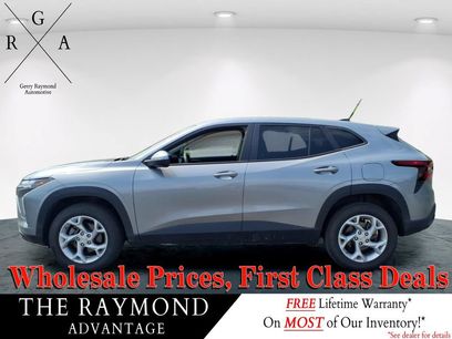 Used 2024 Chevrolet Trax LS w/ LS Convenience Package