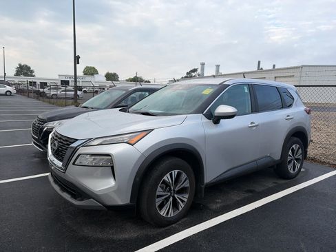 Used 2023 Nissan Rogue SV AWD/4WD image 1