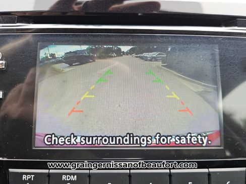 Used 2017 Nissan Rogue S FWD image 9
