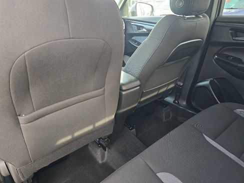 Certified 2025 Chevrolet TrailBlazer LT w/ Driver Confidence Package image 18