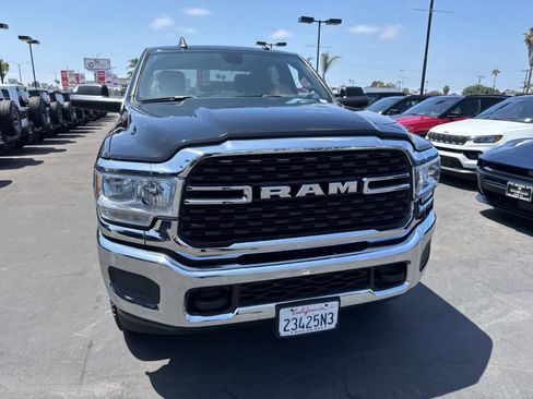 Used 2022 RAM 2500 Big Horn AWD/4WD image 6