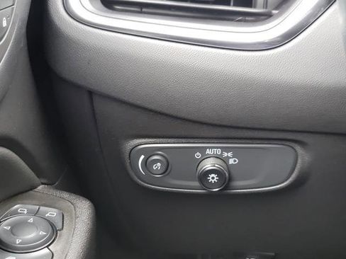 Used 2024 Chevrolet Equinox LT w/ LPO, Floor Liner Package FWD image 12