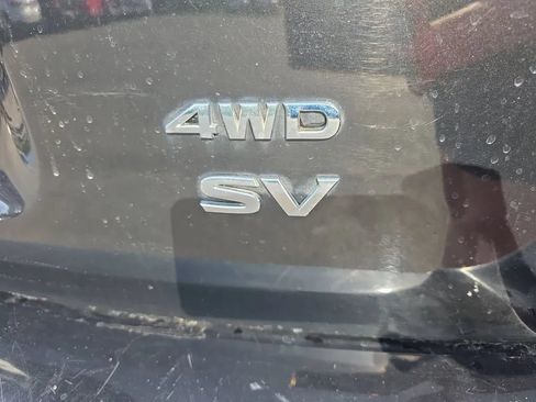 Used 2020 Nissan Pathfinder SV AWD/4WD image 16
