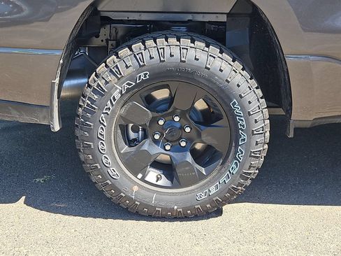 New 2026 RAM 1500 Warlock AWD/4WD image 9