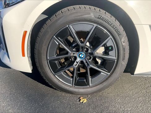 Used 2023 BMW i4 eDrive35 w/ Premium Package image 12