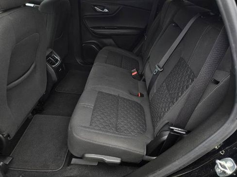 Used 2020 Chevrolet Blazer LT FWD image 12