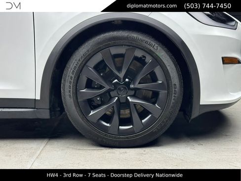 Used 2023 Tesla Model X image 41