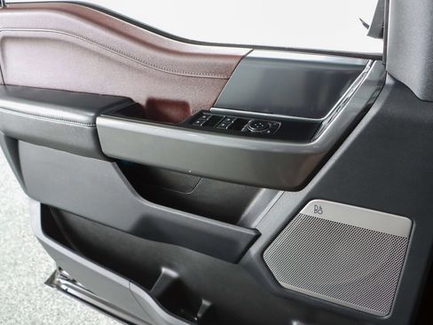 Used 2023 Ford F150 Lariat w/ Equipment Group 502A High image 24