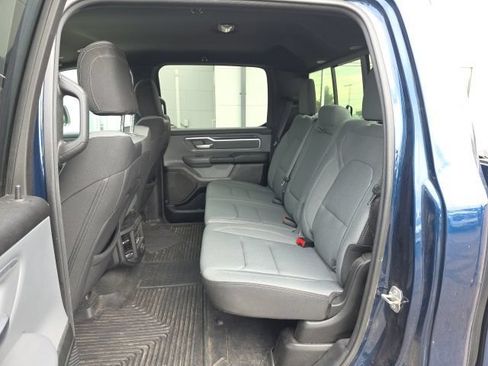 Used 2022 RAM 1500 Big Horn AWD/4WD image 9