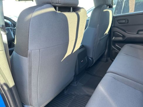 Used 2026 Nissan Frontier SV w/ All-Weather Content Package image 21