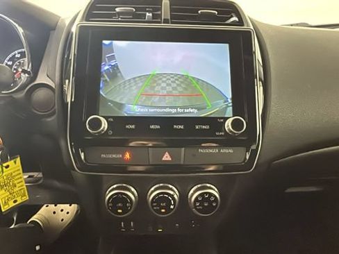 Used 2024 Mitsubishi Outlander Sport LE AWD/4WD image 23