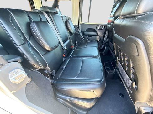 Used 2021 Jeep Wrangler Unlimited Rubicon 4xe w/ Cold Weather Group image 32