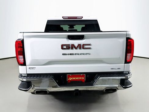 Used 2023 GMC Sierra 1500 SLE w/ X31 Off-Road Package AWD/4WD image 7