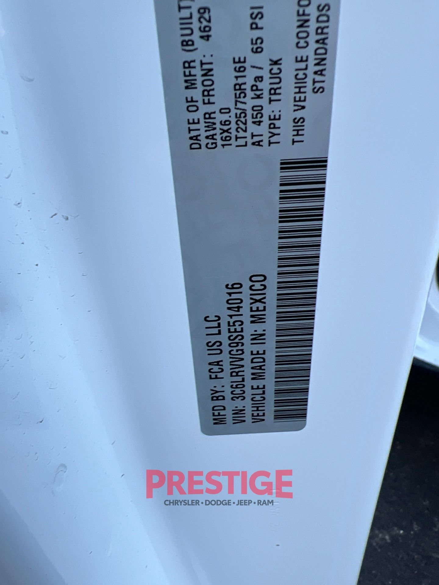 Used 2025 RAM ProMaster 2500 w/ Convenience Group FWD image 32