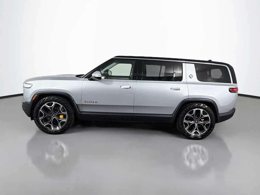 Used 2024 Rivian R1S Adventure Quad AWD/4WD image 4