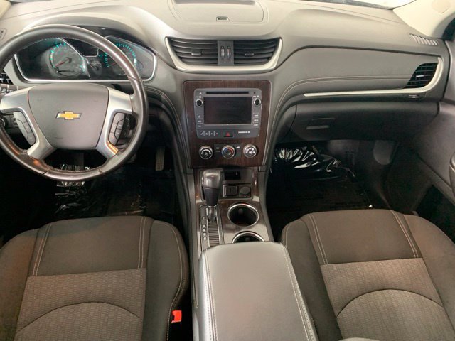 Used 2017 Chevrolet Traverse LT AWD/4WD image 2