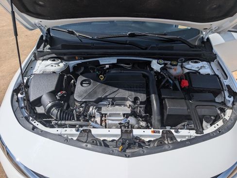Used 2024 Chevrolet Malibu LS FWD image 15
