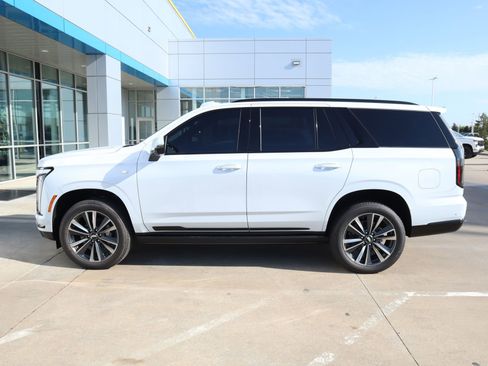 New 2026 Cadillac Escalade Sport image 2