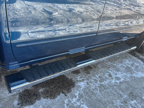 Used 2019 Chevrolet Silverado 1500 LT w/ All Star Edition image 37